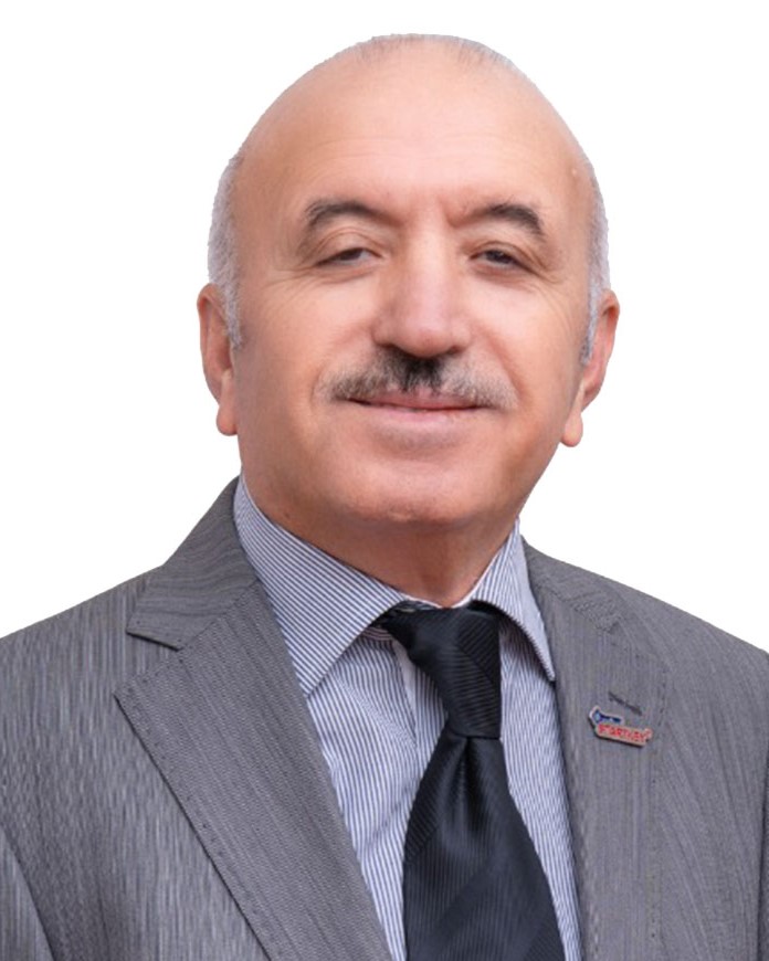 Ahmet GİRGİN